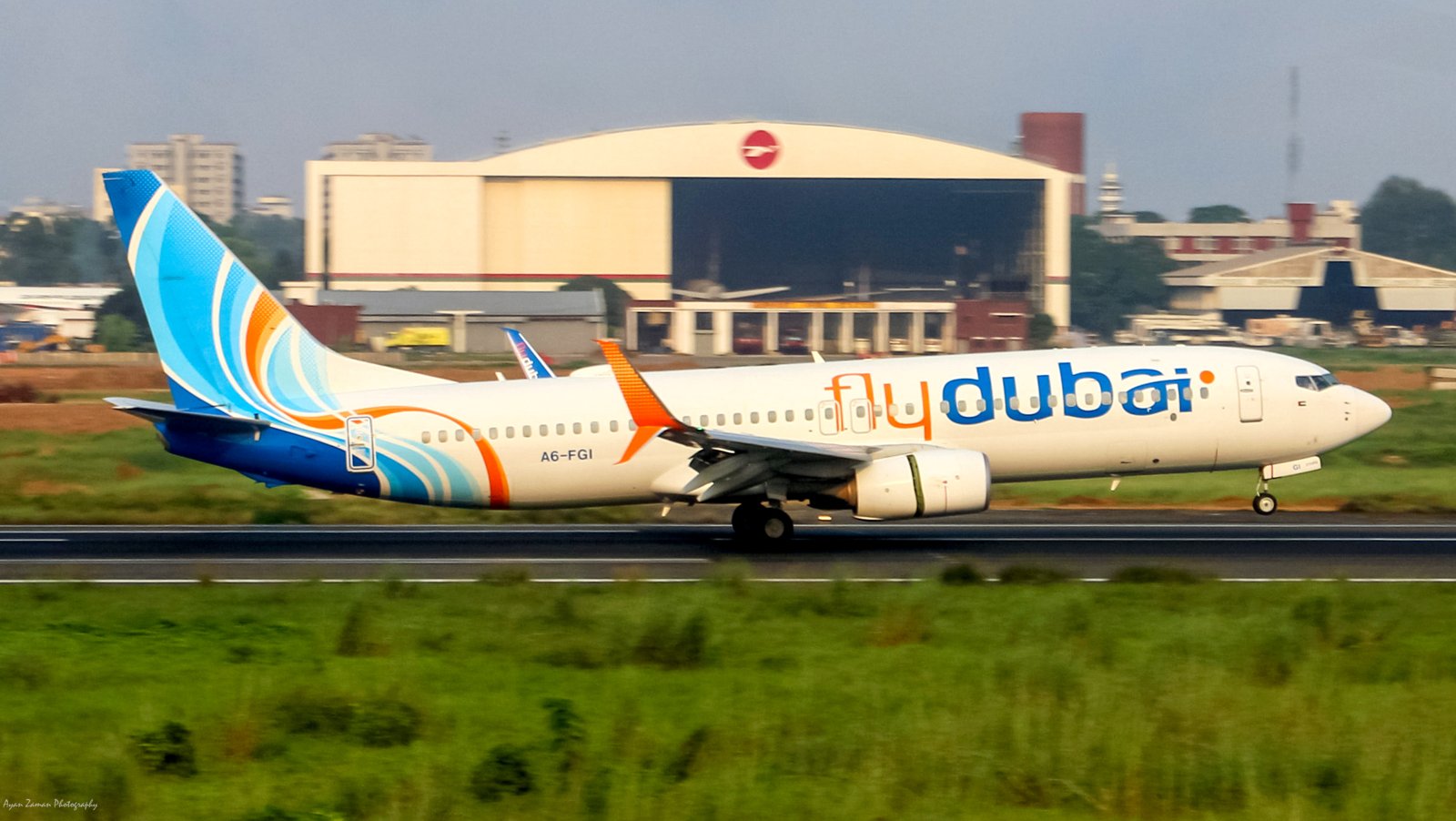 Flydubai FZ1073 ke Tel Aviv Mendarat Darurat di Saudi, Sempat Dikira Dibajak