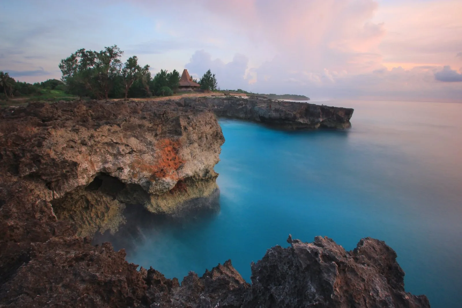 Gempa Sumba Barat Daya M6,1 Pagi Ini, BMKG Catat 26 Gempa Susulan