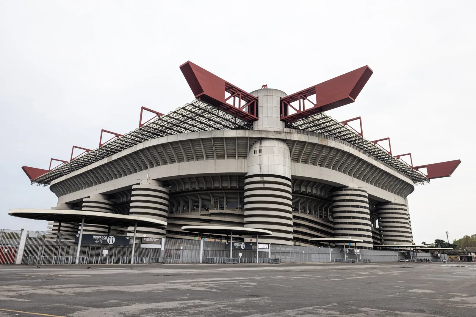 Hasil Liga Italia: Inter ke Puncak, Milan Keok dari Bologna, Juventus Tumbang