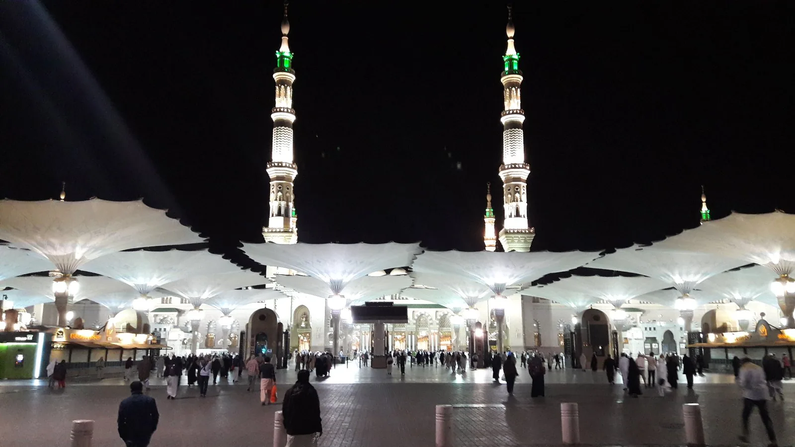 Houthi Dituduh Serang Gardu Listrik Pemasok Masjid Nabawi Madinah