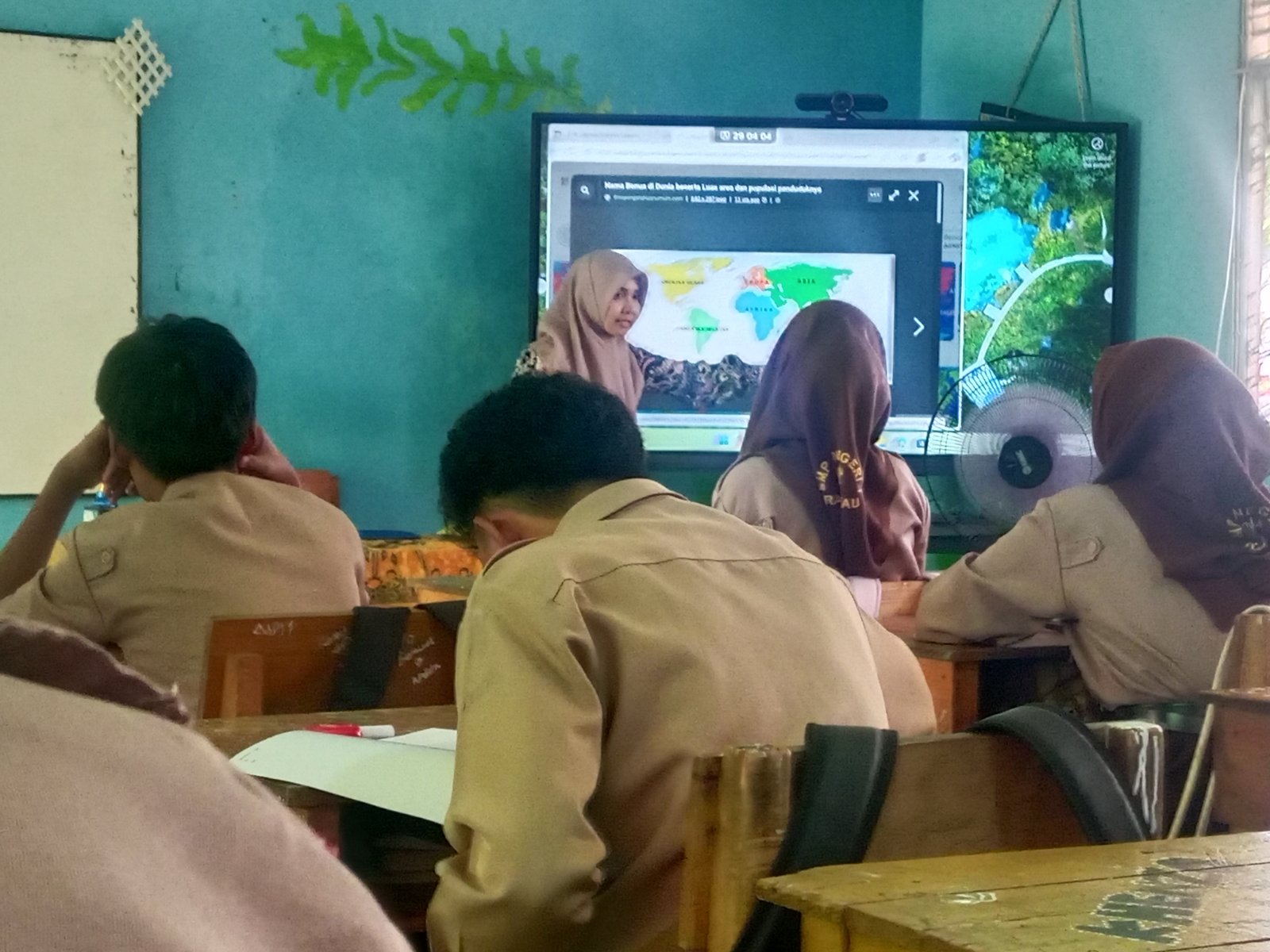 Sekolah Rakyat Beroperasi di 182 Titik, Siswa Capai 44 Ribu Orang