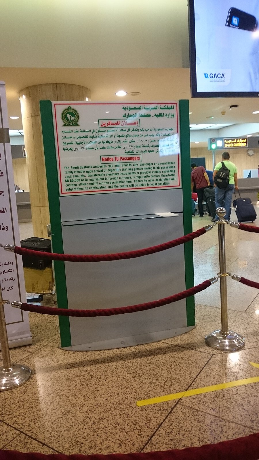 Serangan Bandara Dammam: 1 Tewas, Aramco Evakuasi Karyawan dari Dhahran