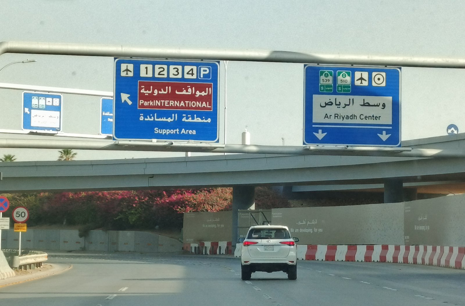 Serangan Houthi di Bandara Riyadh: 12 Tewas dari 7 Negara, 309 Terluka