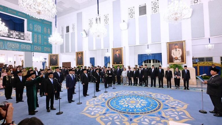Sidang Kabinet 2 Tahun Pemerintahan, Prabowo Ungkap Alasan Koalisi Besar