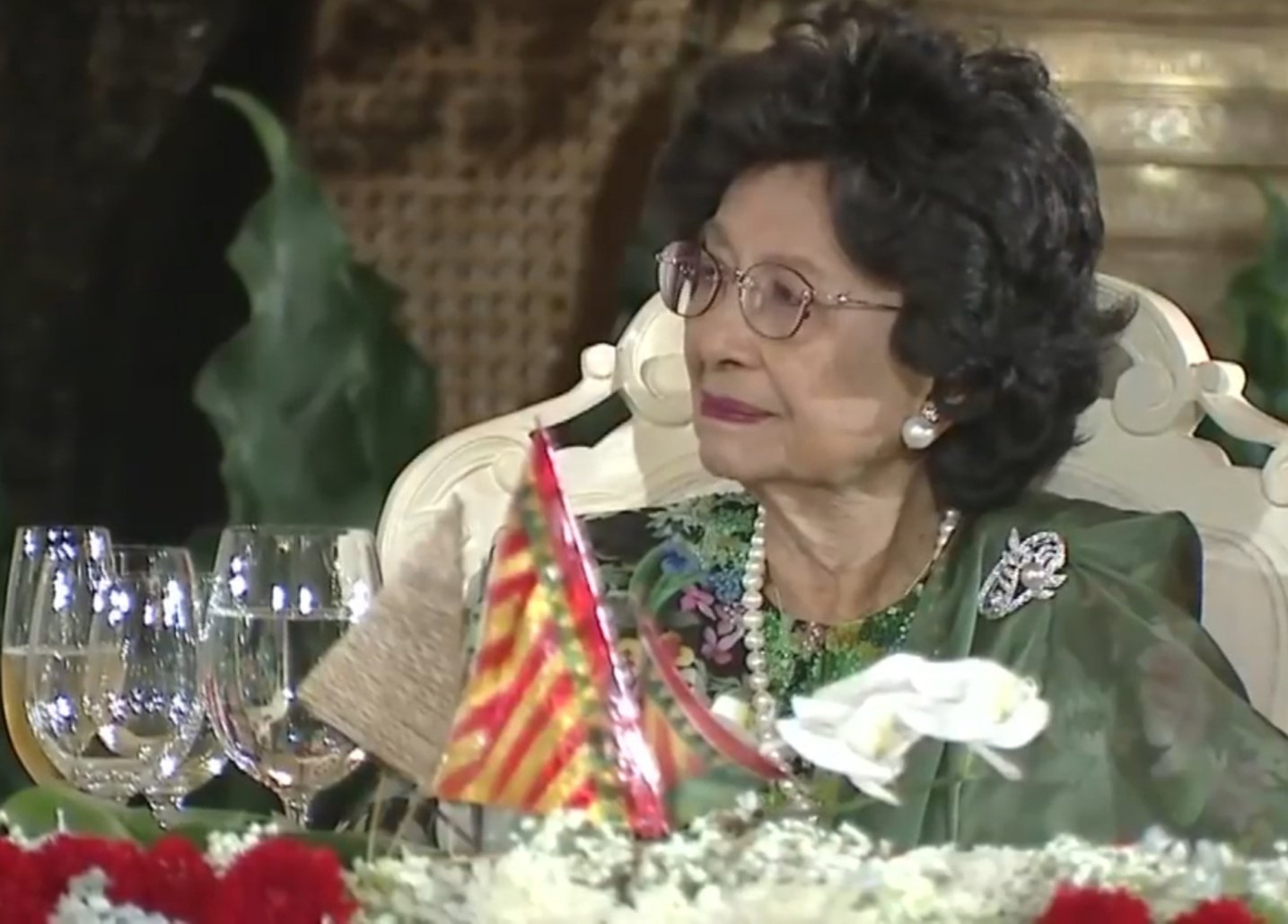 Siti Hasmah Wafat di Usia 100 Tahun, Malaysia Gelar Pemakaman Kenegaraan